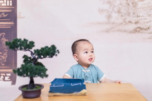 改则宝宝几岁会走路